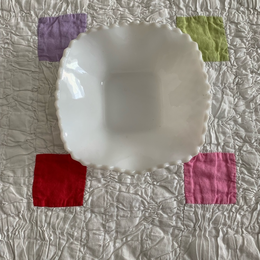 VINTAGE MILK GLASS DISH 6” SQUARE. SMALL SQUARE DIAMOND PATTERN SCALLOPED EDGE